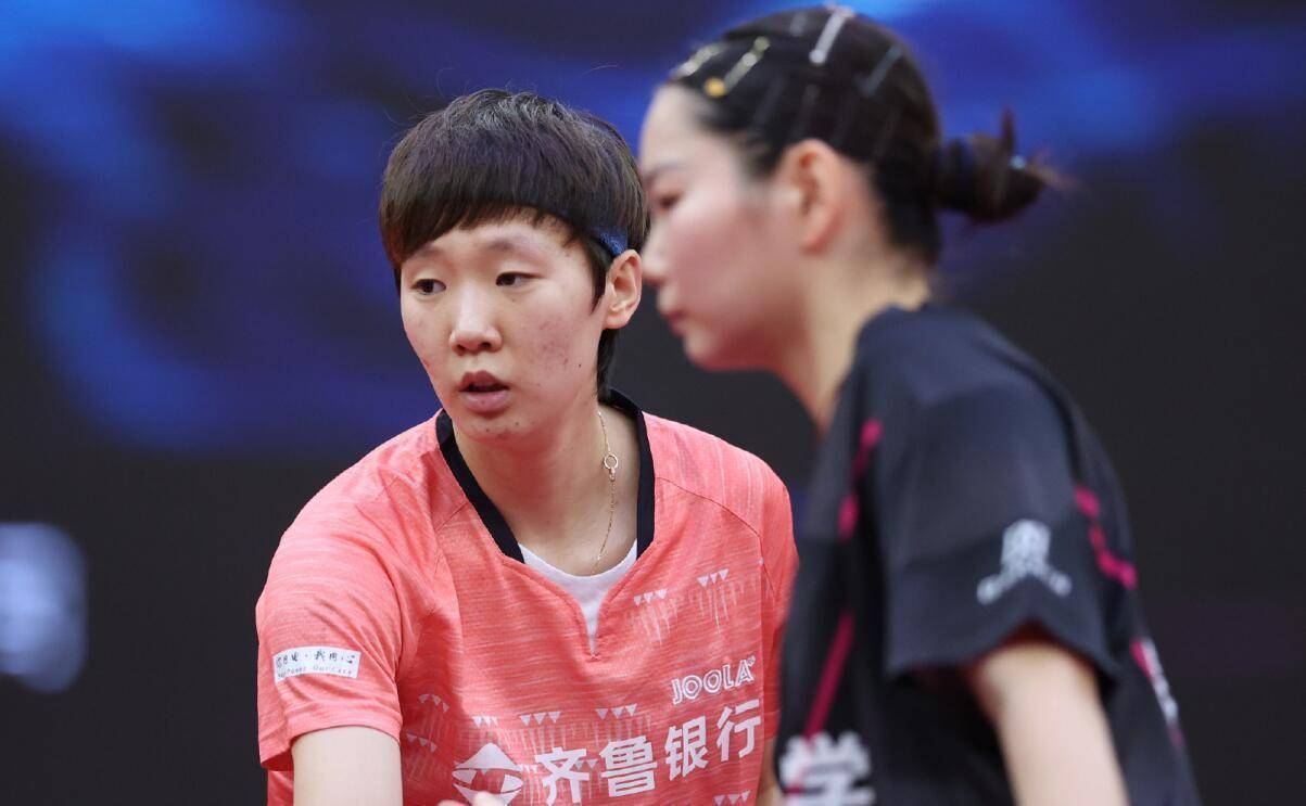 塔的比赛中 塔的比赛中