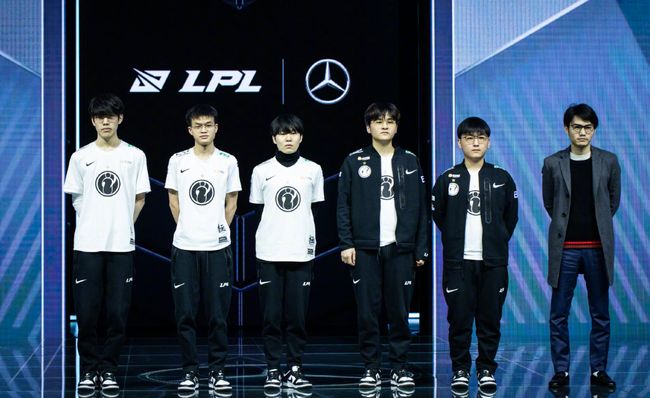 配合和坚韧 配合和坚韧