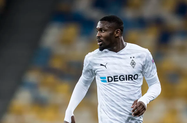 出色压制了 出色压制了